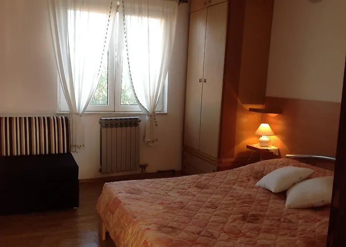 1969 Apartamento Ližnjan